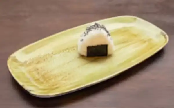 Onigiri vege w nori
