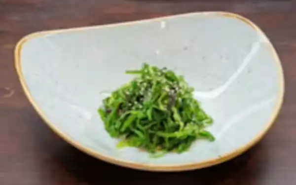 Goma wakame w miseczce